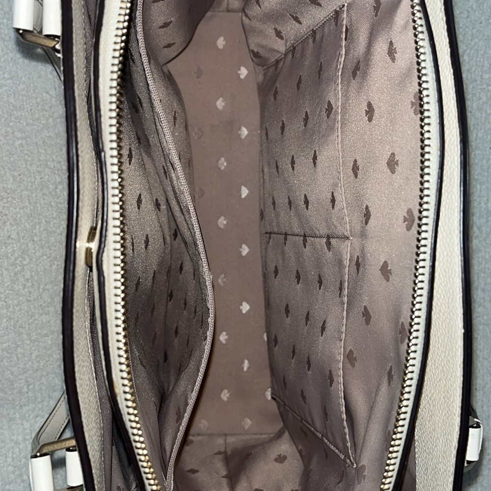 Kate Spade Purse - Picture 6 of 7